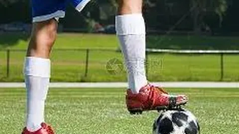 “多特蒙德欧冠小组赛次轮小胜葡体1-0，贝林厄姆助马伦破门得分”